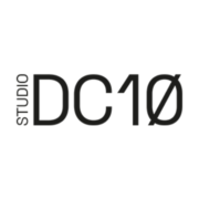 (c) Studiodc10.com
